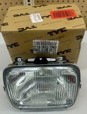 Conjunto de faros 92-98 Chevy Trail Blazer Suburban regular TYC 22-1001 (cs) Foto 1 de 4