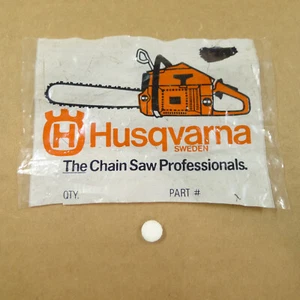 FABRICANTE DE EQUIPOS ORIGINALES Husqvarna filtro de ventilación de tanque de aceite, modelos 50 61 181 234 266 444, #501624401 - Imagen 1 de 2