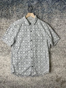 Outerknown Navy Blue White Geometric Kaleidoscope Short Sleeve Camp Shirt Large - Picture 1 of 7