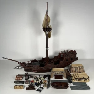 Mega Bloks Captain Cutless Storm Stalker 3620 Pyrates Pirate Ship Galleon - Picture 1 of 12