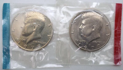1977 P&D Uncirculated Kennedy Half Dollars in Original Mint Cello - Image 1 of 2