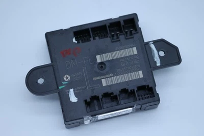 2012 Dodge RAM 1500 Jeep Driver Side Door Module Left LH P68055299AJ OEM - Imagem 1 de 4