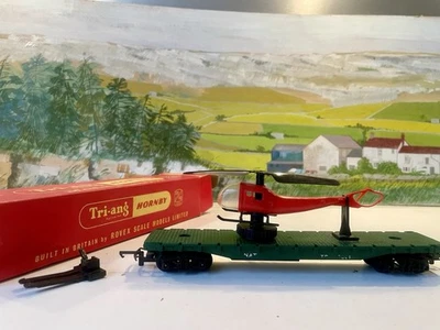Tri-ang/Hornby Railways helicopter wagon - Image 1 of 4