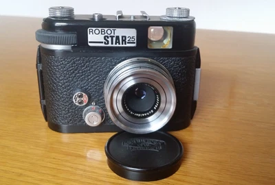 Robot Star 25 Kamera mit Schneider Kreuznach Xenagon 1:3,5/30 Objektiv - Bild 1 von 4