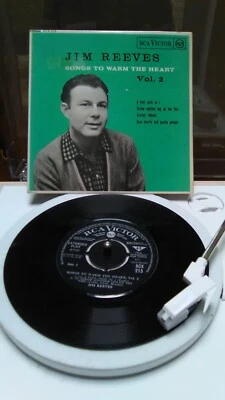 Jim Reeves: Songs To Warm The Heart Vol. 2 7"  4 Track Vinyl Mono EP - 832/24 - Image 1 of 2
