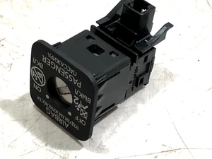 TOYOTA YARIS 2014 MK3 DASHBOARD PASSENGER AIRBAGg CONTROL SWITCH /2011-17 - Picture 1 of 7