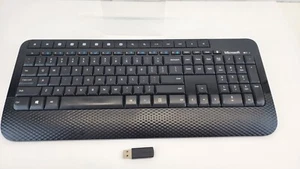 Microsoft Wireless Keyboard 2000 W/ USB Receiver Model 1477 TESTED - Picture 1 of 7