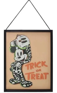 Disney Mickey Mouse Happy Halloween Trick Or treat Decorative Wall Hanging New - Picture 1 of 1