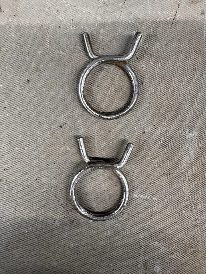 Abrazaderas de manguera de calefacción Camaro 442 1955-1972 Chevy Impala Nova Chevelle GTO Cutlass Foto 1 de 4