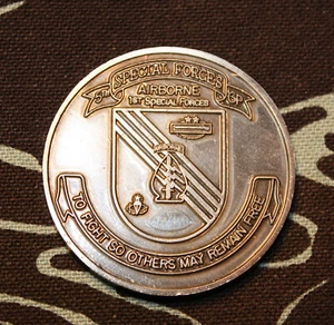 Antigua Moneda Desafío GRUPO SF Original 5º PROFESIONALES FUERZAS ESPECIALES AEROTRANSPORTADAS - Imagen 1 de 4