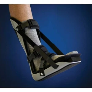 Soporte de pierna ajustable United Ortho para fascitis plantar mediano, negro - Imagen 1 de 4