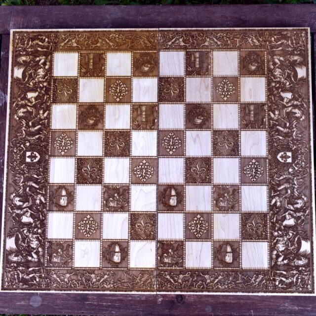  The House of Staunton Folding Walnut & Maple Wooden Chess Board  - 2.25 with Notation & Logo : Toys & Games