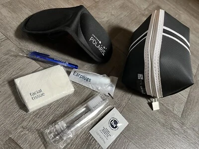 Bolsa de cosméticos exclusiva de United Airlines de Saks Fifth Avenue bolsa de viaje de maquillaje Foto 1 de 4