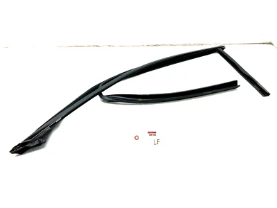 2017-2022 BMW 540i LEFT DRIVER FRONT DOOR WINDOW FRAME TRIM MOLDING OEM - Image 1 of 4