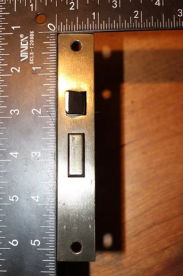 Cerradura de mortaja de acero chapado en latón temprano R-117 Foto 1 de 4