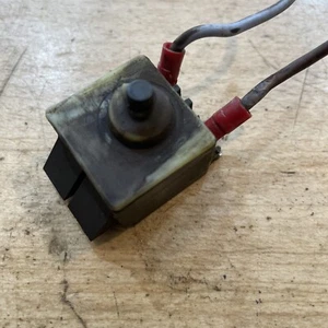 Interruptor Hikoki G12 STX 110v 374-279 amoladora Hitachi genuina pieza de repuesto 374279 - Imagen 1 de 9