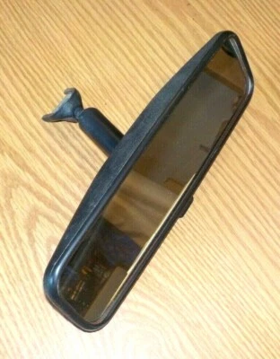 Espejo retrovisor Plymouth Grand Voyager 2000 con atenuación manual - negro Foto 1 de 2