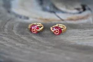 18K Gold Rot Korund Mercedes Designer Messing Ohrringe - Bild 1 von 5