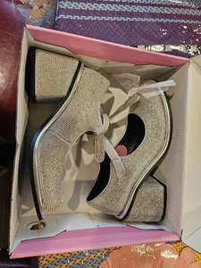 Dolls Kill - Sugar Thrillz deslumbrado estrás cubierto Mary Janes - talla 9 nuevo sin caja - Imagen 1 de 8