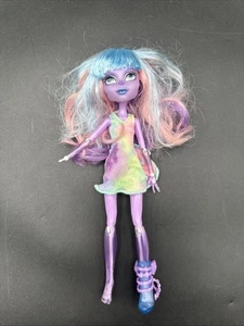 Muñeca Monster High River Styxx Espíritus Estudiantiles Embrujados Accesorios Usada  - Imagen 1 de 8