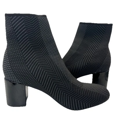 Botines Rockport TRUETECH elásticos negros/grises estampados para mujer talla 9M/40 Foto 1 de 4