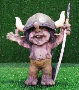 Secot 70230 Troll Lommedals "Guerriero Vichingo Felice (Lancia Sfilabile)" - Imagen 1 de 5