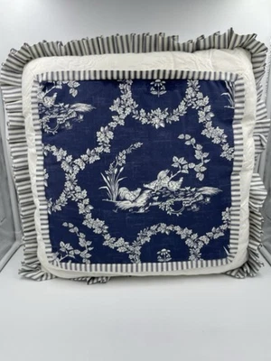 Almohada personalizada azul francés hecha a mano toile chenille y volante tictac ¡único en su clase! Foto 1 de 4