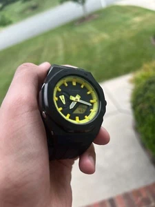 Casio G-Shock Metal Personalizado | GA-2100 | Negro y Amarillo | CasiOak | Mod | NUEVO | - Imagen 1 de 12