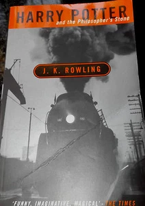 BOOK 1 ADULT ED HARRY POTTER AND THE PHILOSOPHER’S STONE J.K ROWLING PAPERBACK - Imagen 1 de 2