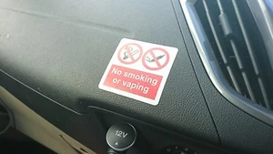 No smoking or vaping high tack adhesive sticker x3 ideal for cars walls doors - Picture 1 of 4
