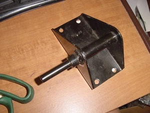 NOS MOWOG RH Front Shock Absorber Bracket Austin Morris Mini Dry Suspension - Picture 1 of 4