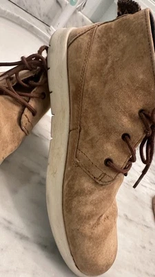 UGG K каноэ черная замша чукка ботинки туфли 1098455K детей большой мальчиков молодежный размер 5 - Изображение 1 из 4