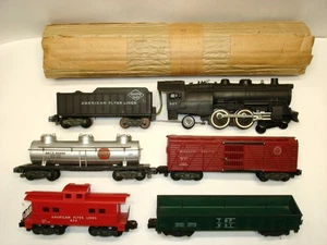 Set w/ 307 American Flyer Reading Locomotive + 4 Freight Cars [Lot 9-S125] - Foto 1 di 5
