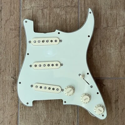 Juego de pastillas de guitarra Seymour Duncan Scooped Strat precableado cargado golpeador Mayer Foto 1 de 4