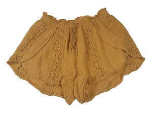 American Eagle Size XS Yellow Lace Waffle Lined Shorts - Picture 1 of 6