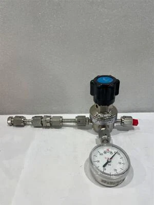 Veriflo Corporation, IR400S3PWVSMF Gas Regulator Assy, w/ Gauge, Used - Image 1 of 4