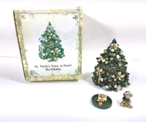 Boyds Bear Treasure Box St Nicks Tree con Noel McNibble decoración de Navidad - Imagen 1 de 12