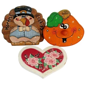 Lot Of 3 Wooden Handpainted Holiday Jar Toppers Lids Halloween Thanksgiving VDay - Picture 1 of 6