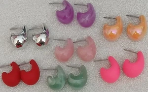 Teardrop curved stud earrings - lots to choose from! - Picture 1 of 37