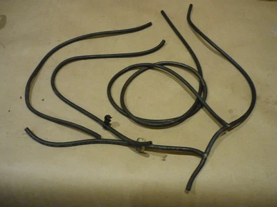 Ferrari 512 M-TR - Todas las mangueras de válvula de control de vacío Foto 1 de 2