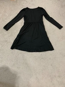 Ultranice Swing Dress Womens size Large Black Long Sleeve V-neck Stretch NWT - Picture 1 of 17