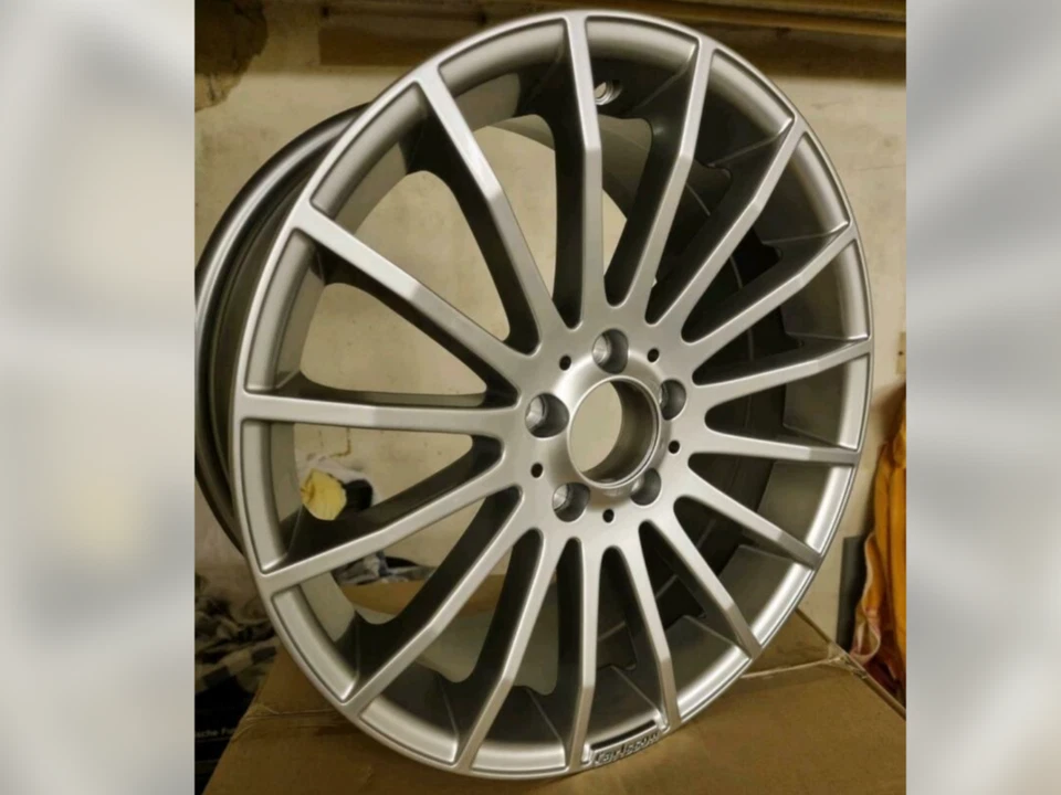 🇩🇪 Rarität Carlsson 1/16 RS Felgen  8,5 x 18 E C S SL SLK CLS AMG  NOS €1960,- - Bild 1 von 4