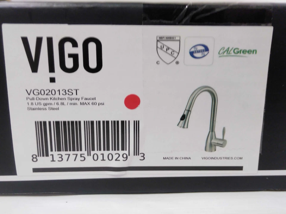 Grifo de cocina de latón con arco desplegable de 16 pulgadas VIGO VG02013ST Aylesbury Foto 1 de 1