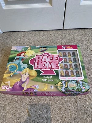 DISNEY PRINCESS RACE HOME BOARD GAME - 103001071 LUDO 16 PLAY FIGURE FAMILY GAME - Image 1 of 4