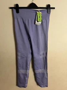 USA PRO Eco Reversible Seamless High Rise Capri Leggings Violet UK12 - Picture 1 of 3