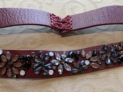 J экипажа $348 красный кожаный кристалл бисером цветок ремень OS S M L новый РЕДКАЯ - Изображение 1 из 2