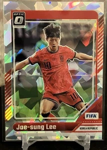 2024-25 Panini Donruss Soccer Jae-Sung Lee Prizm Parallel #49 Korea - Picture 1 of 2