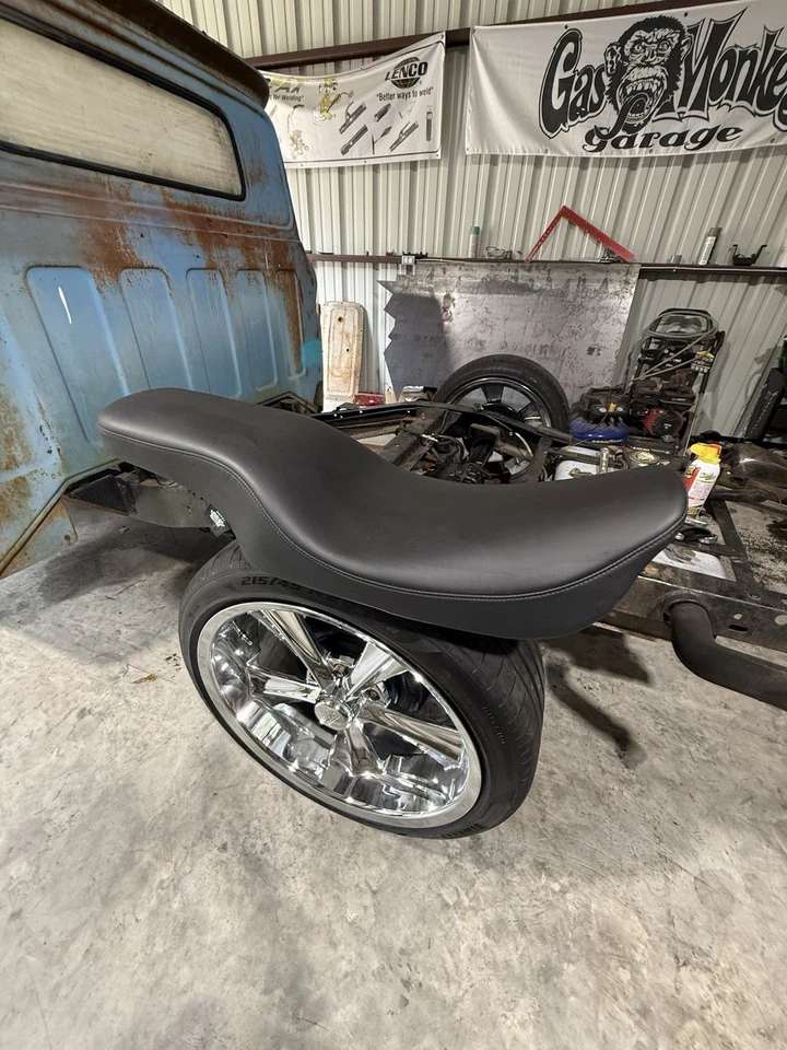 Asiento 2-up estilo cuchara lisa negra Drag Specialties para Harley 97-07 Touring Foto 1 de 4