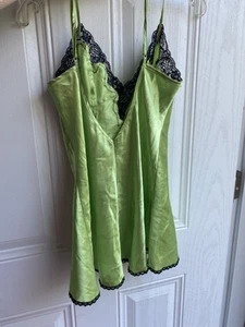 Frederick’s of Hollywood Vintage Chemise Slip Dress S Green Satin Lace Coquette - Picture 1 of 11