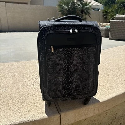 Kenneth Cole Black Leopard Carry On Rolling Luggage EUC - Image 1 of 4